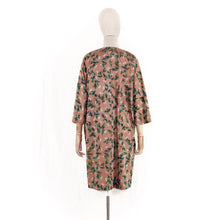 Load image into Gallery viewer, vintage kimono silk coat
